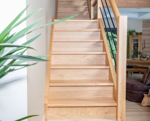 Escalier droit en chêne
