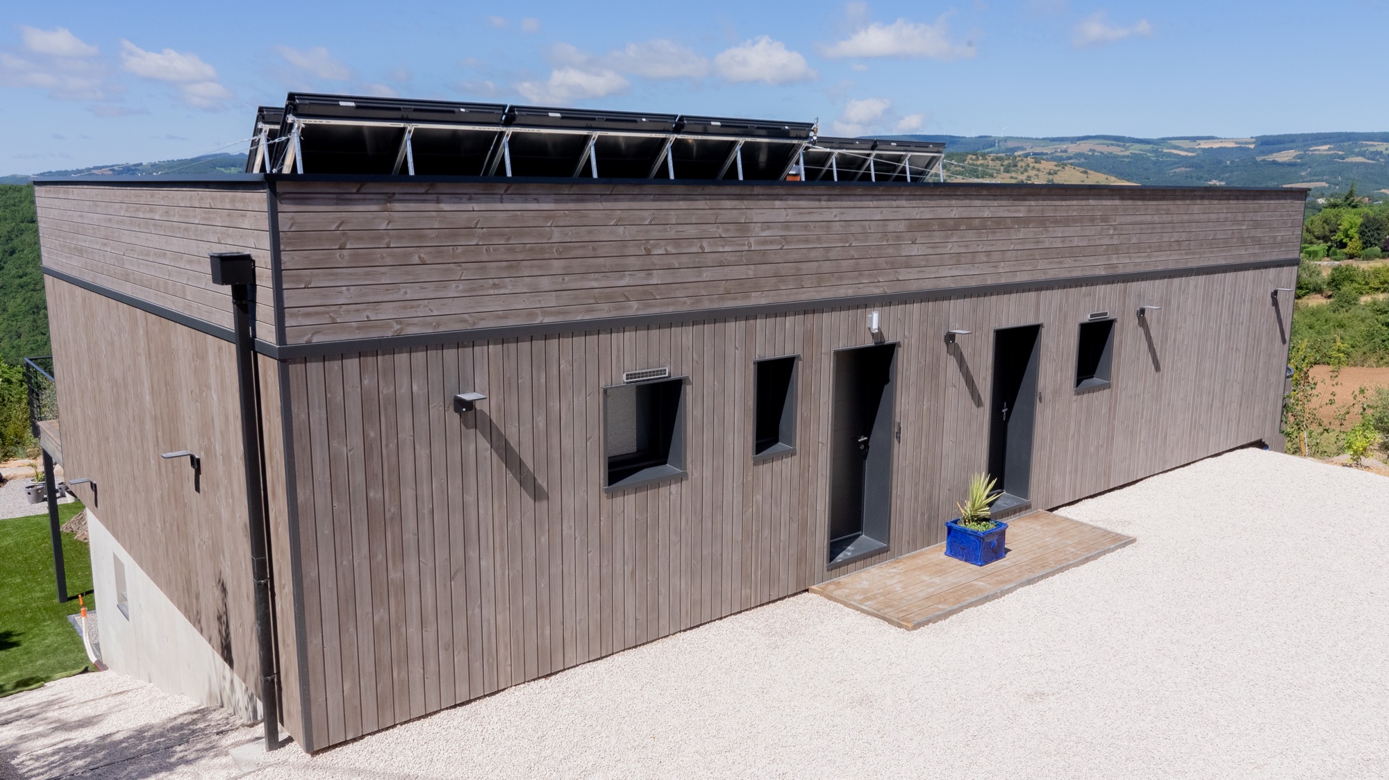 Maison ossature bois avec toiture plate